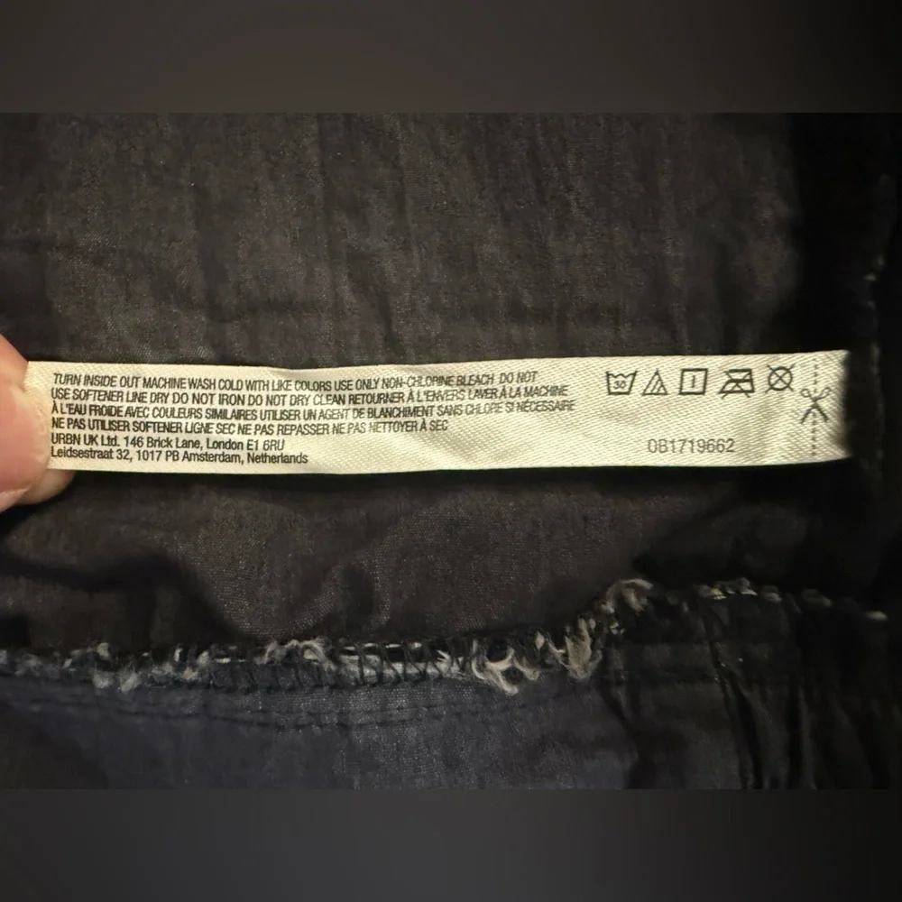 NWOT Free People Movement Women’s Black In The Lead Shorts - Size Large
